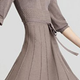 Illustration for article titled Bloomingdale’s Model Has Her Pelvis Digitally Removed And Is Somehow Still Standing